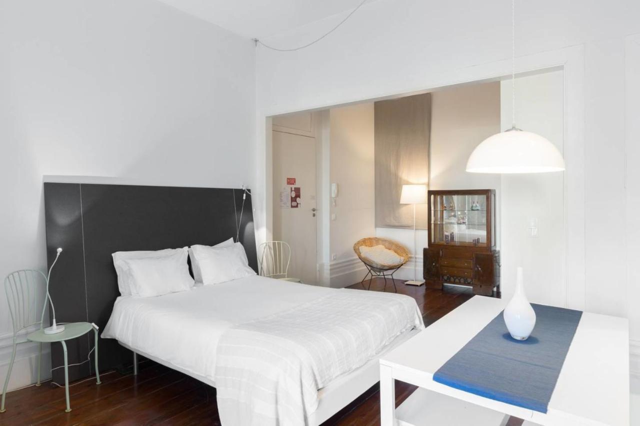Guestready - Ayres Studio W Balcony Garden Porto Bagian luar foto