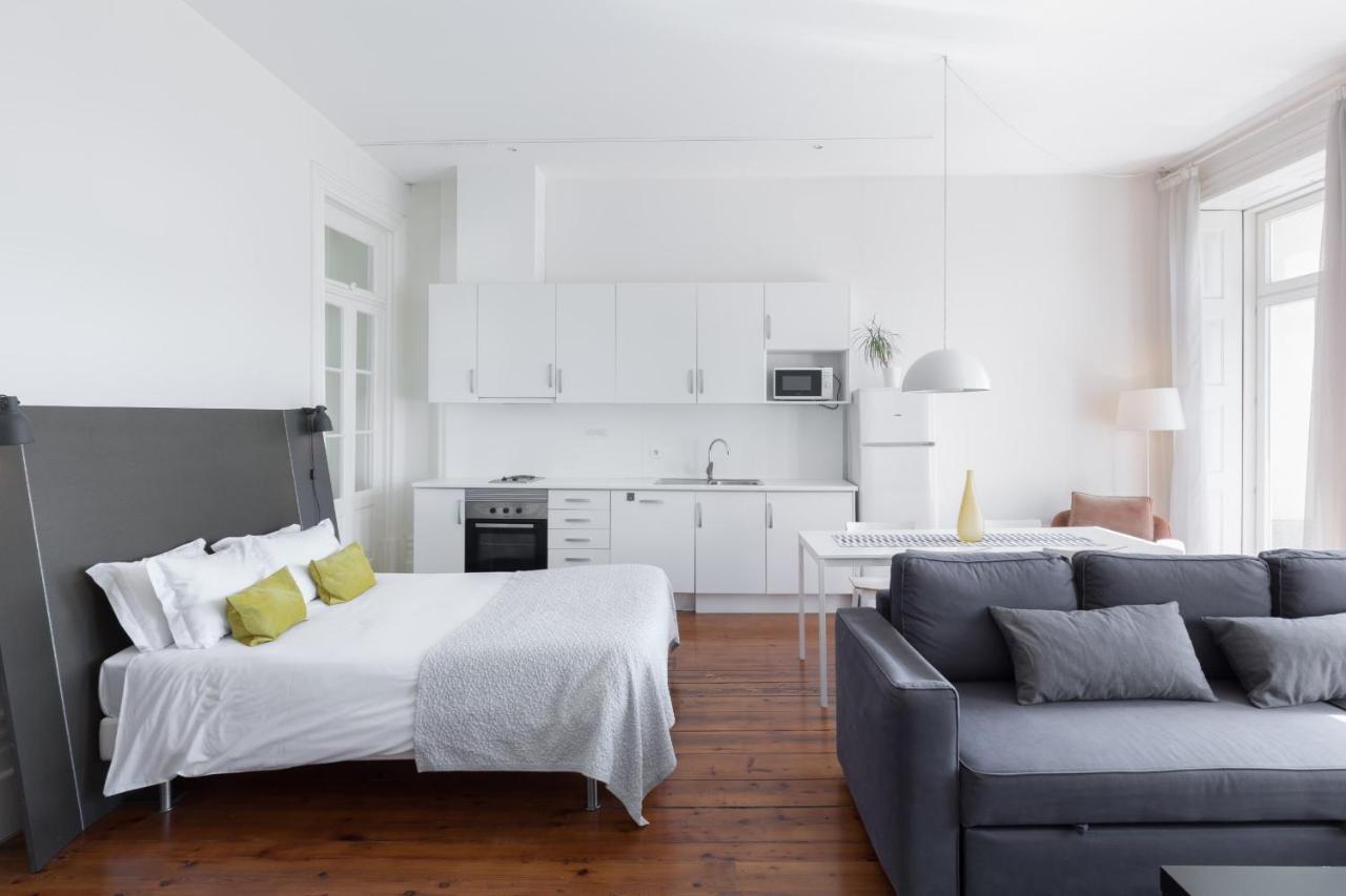 Guestready - Ayres Studio W Balcony Garden Porto Bagian luar foto
