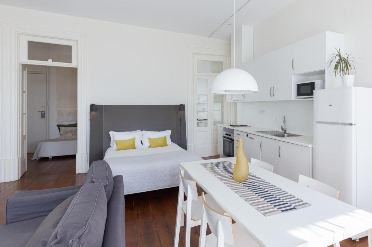 Guestready - Ayres Studio W Balcony Garden Porto Bagian luar foto