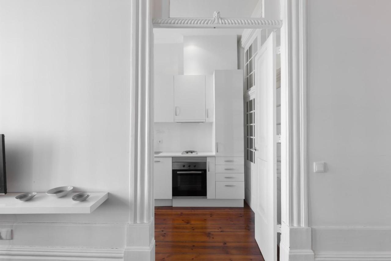 Guestready - Ayres Studio W Balcony Garden Porto Bagian luar foto