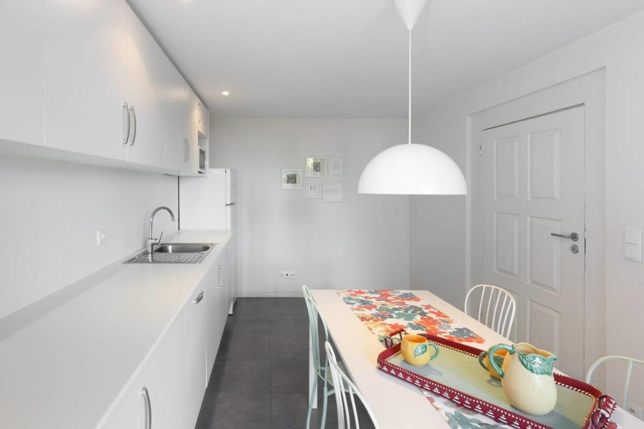 Guestready - Ayres Studio W Balcony Garden Porto Bagian luar foto