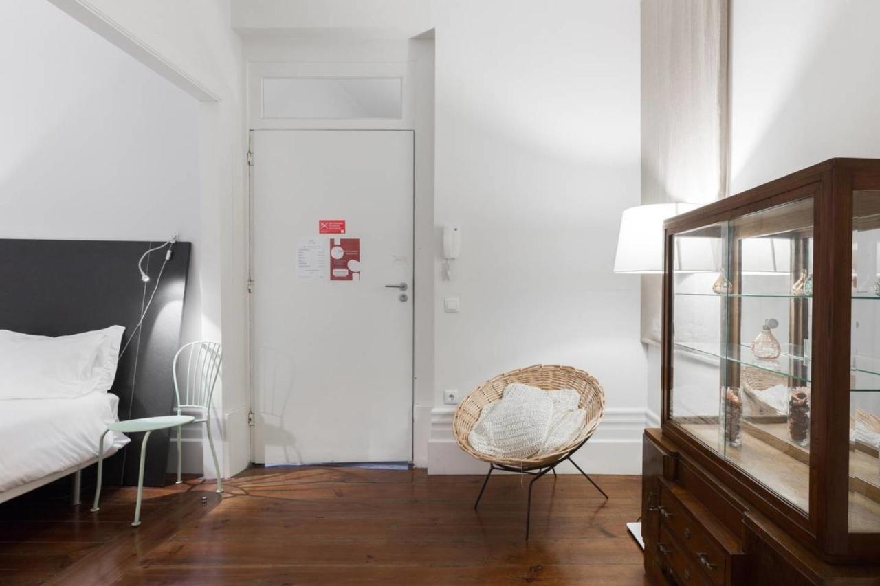 Guestready - Ayres Studio W Balcony Garden Porto Bagian luar foto