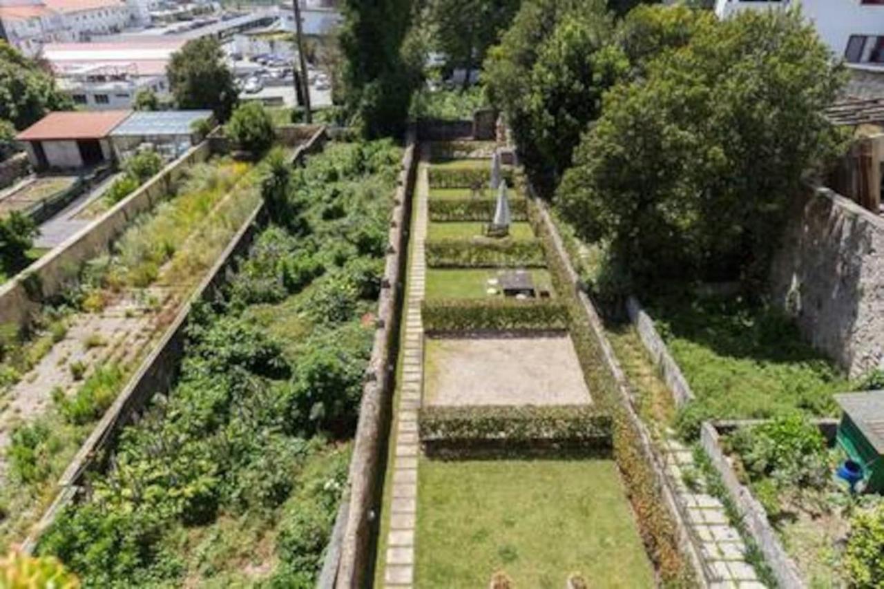 Guestready - Ayres Studio W Balcony Garden Porto Bagian luar foto
