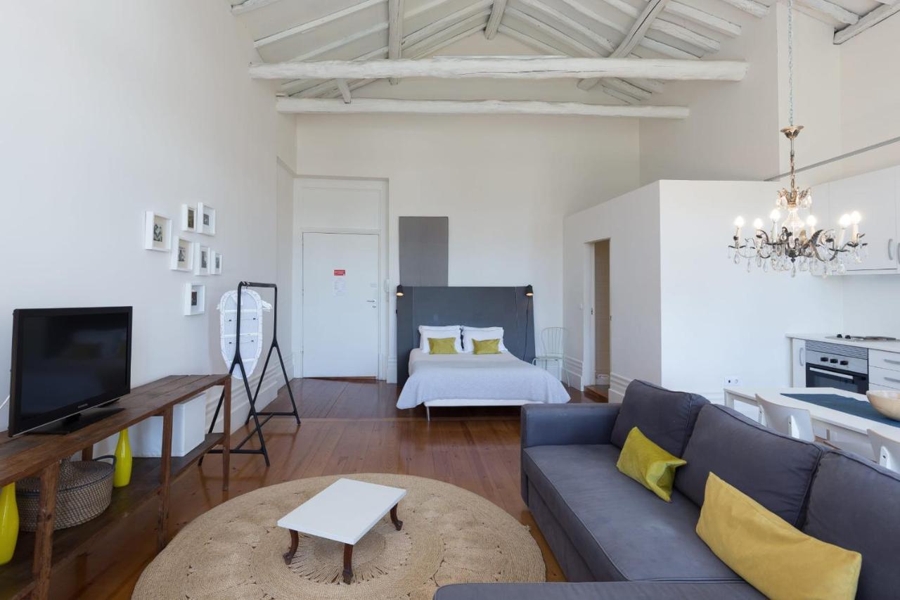 Guestready - Ayres Studio W Balcony Garden Porto Bagian luar foto