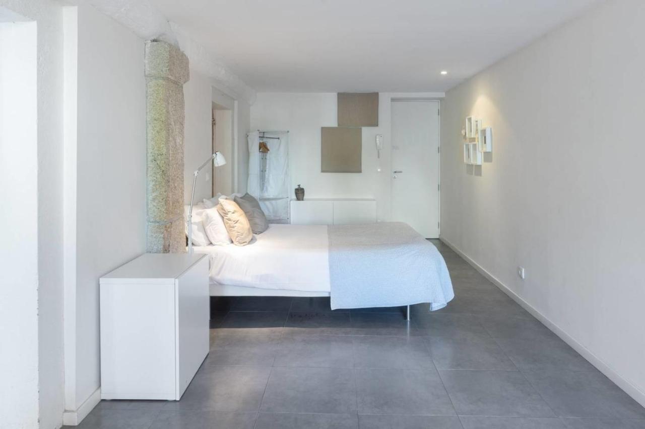 Guestready - Ayres Studio W Balcony Garden Porto Bagian luar foto