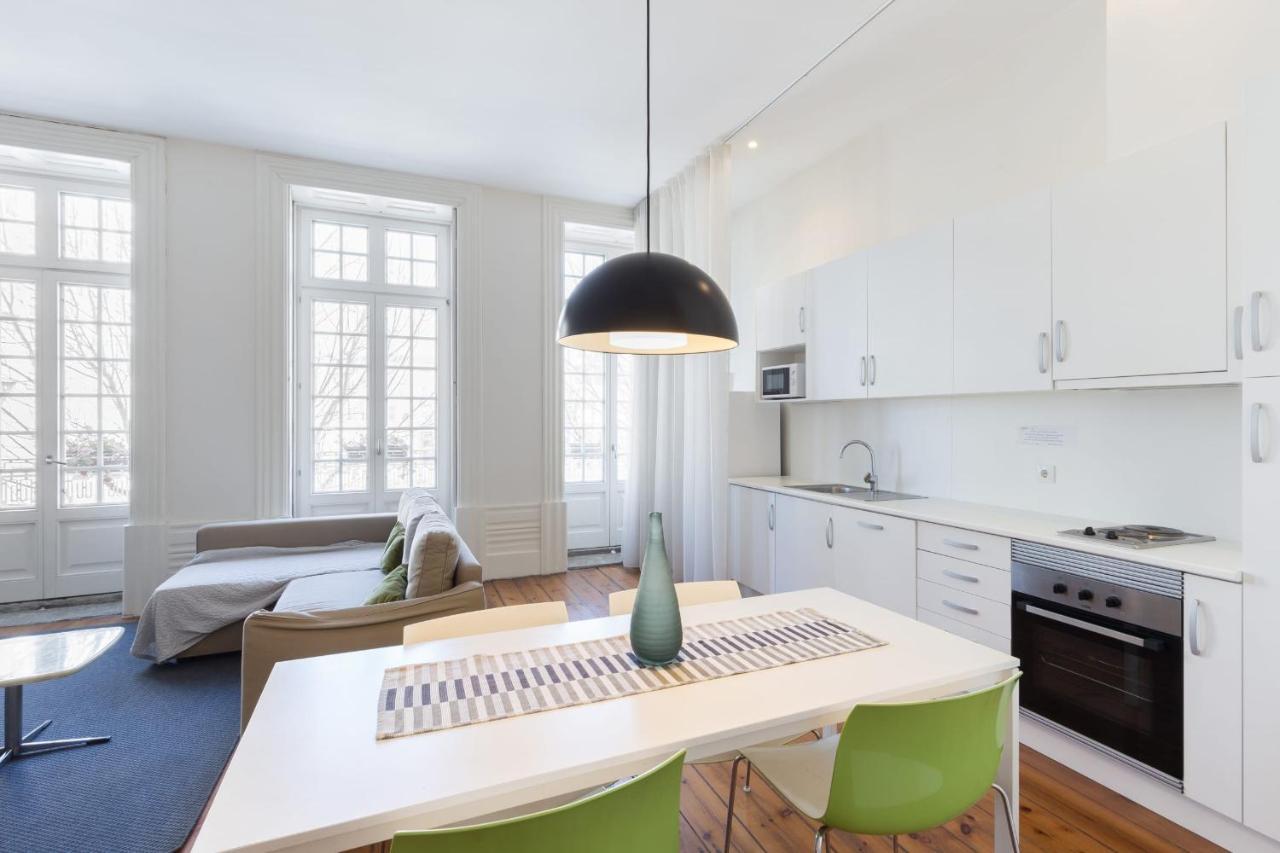 Guestready - Ayres Studio W Balcony Garden Porto Bagian luar foto