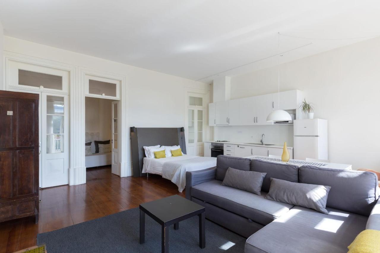 Guestready - Ayres Studio W Balcony Garden Porto Bagian luar foto